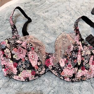 Freya Offbeat Floral Lace Bra - Black and Pink Size 34G